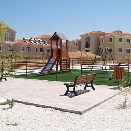 Stay Kyklades Resort & Spa Paralimni Exterior foto